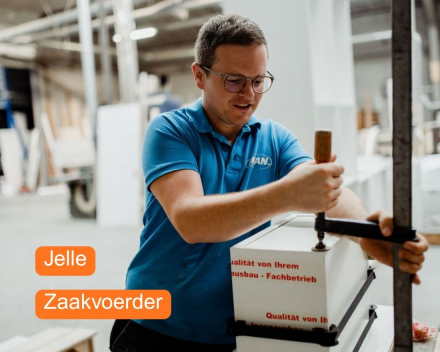 Jelle, zaakvoerder van interieurbouwer Mivan.