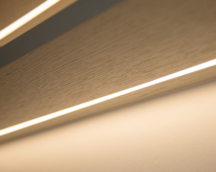 Detail van maatwerk interieur in behandelkamer