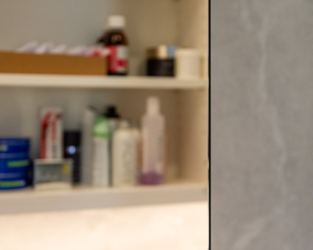 Maatwerk keuken en interieur tijdens totaalrenovatie door Mivan Houthulst