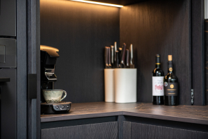 Tijdloze keuken op maat met minimalistisch design